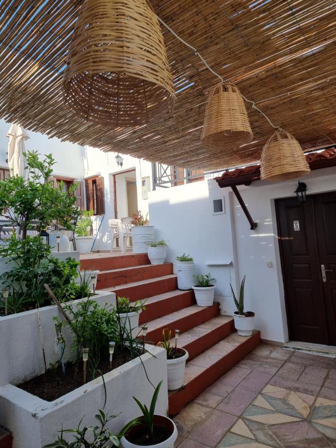 Soultana Studios Lindos  Exterior photo